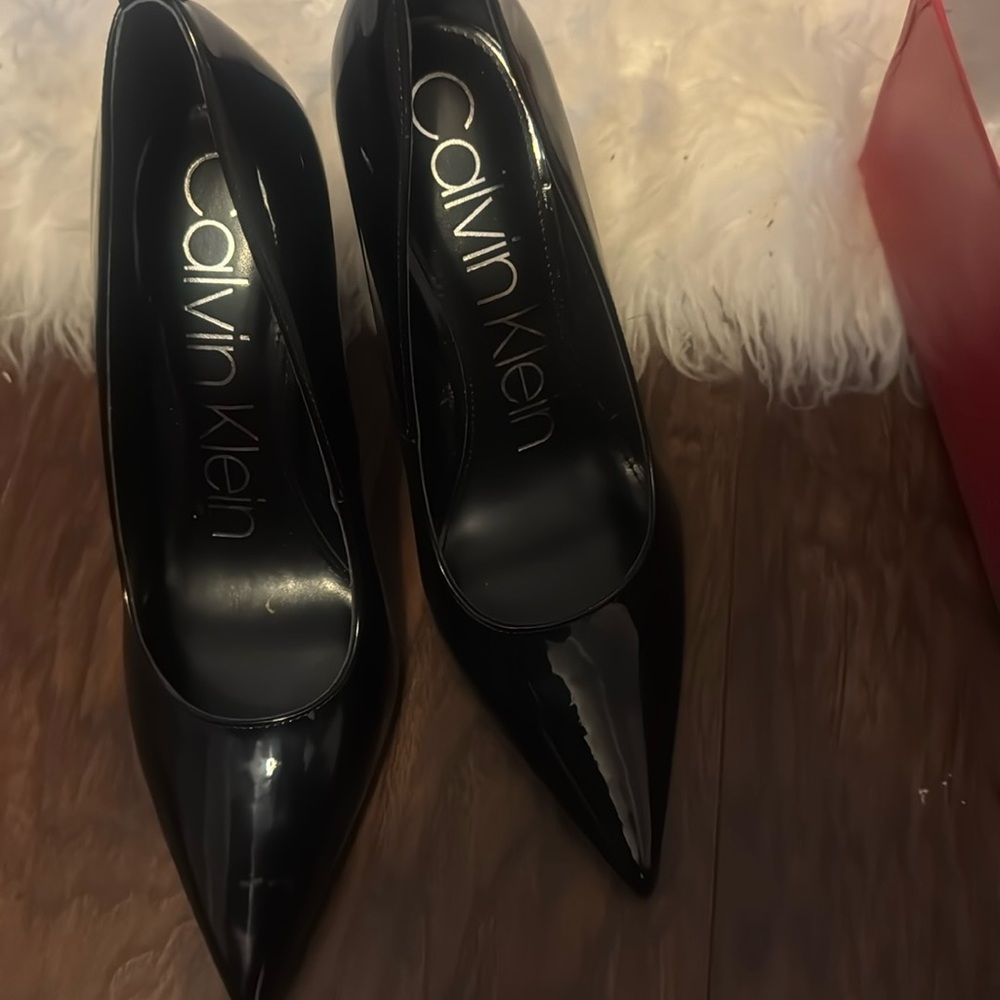 Calvin Klein Women’s pumps